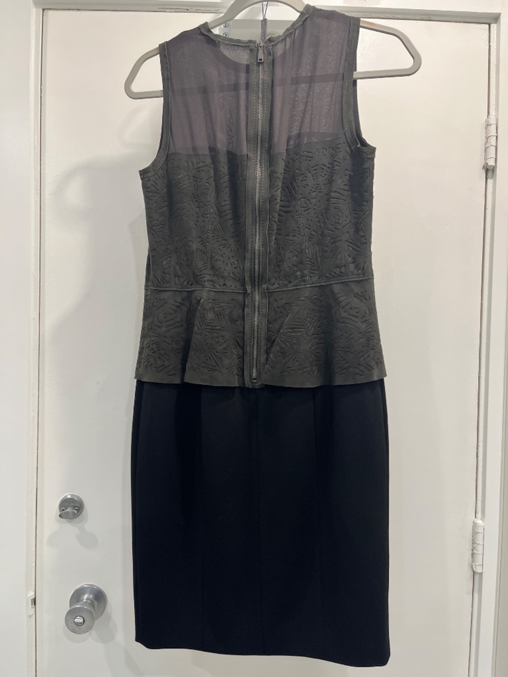 Elie Tahari Aviva NWT dress in size 6. Color Armor. MSRP $1298. - Picture 3 of 8